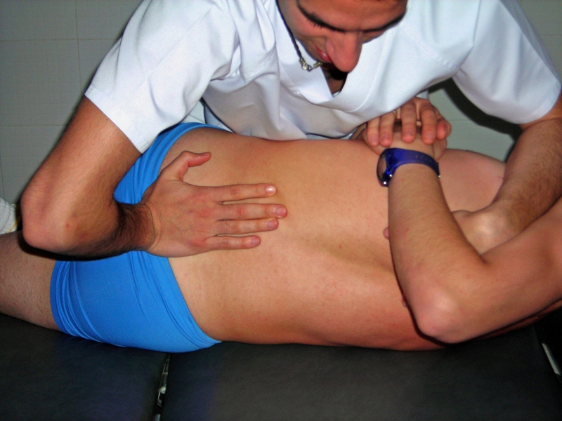 osteopathe-ST RAPHAEL-min_osteopathy-212590